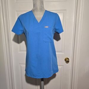 FIGS Catarina Scrub Top